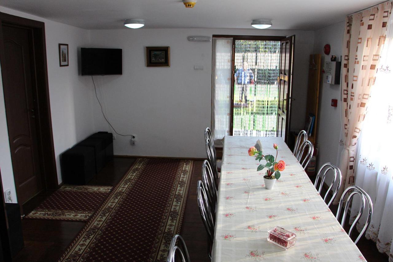 Pensiunea Nituca Moisei Buitenkant foto